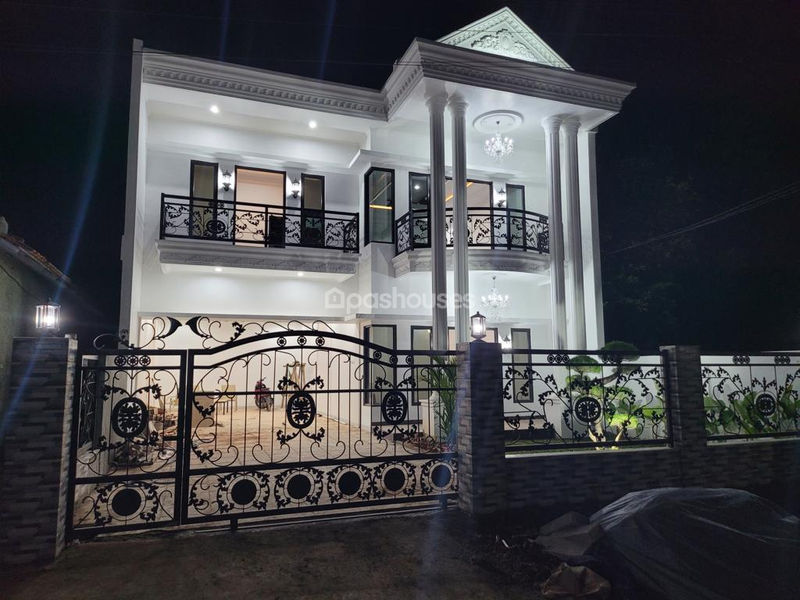 Jalan Legok Nyenang Bogor