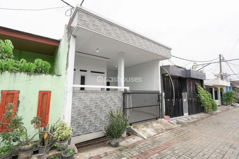 Perumahan Puri Cendana Blok F12