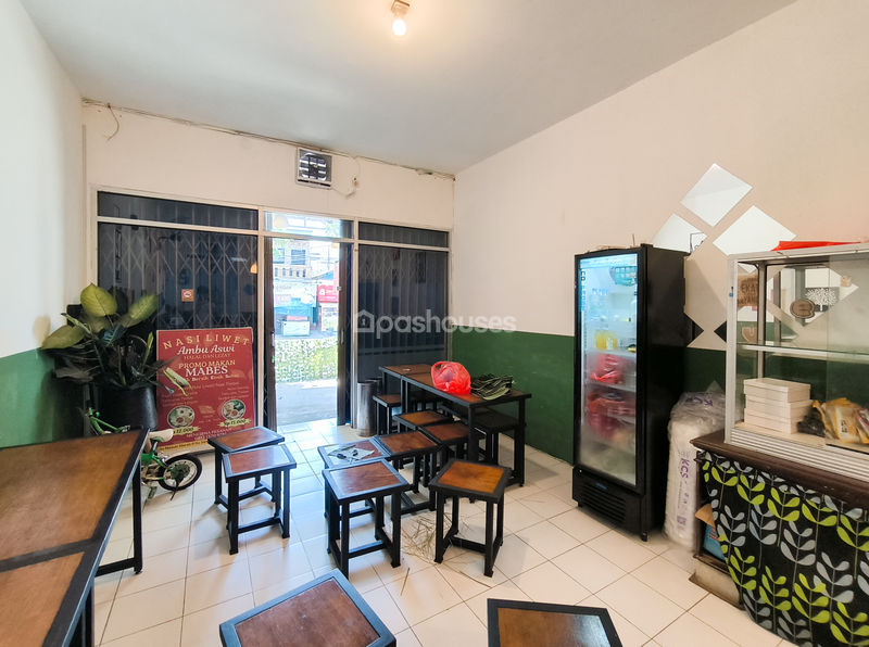 Jalan Mawar Merah II No.54A