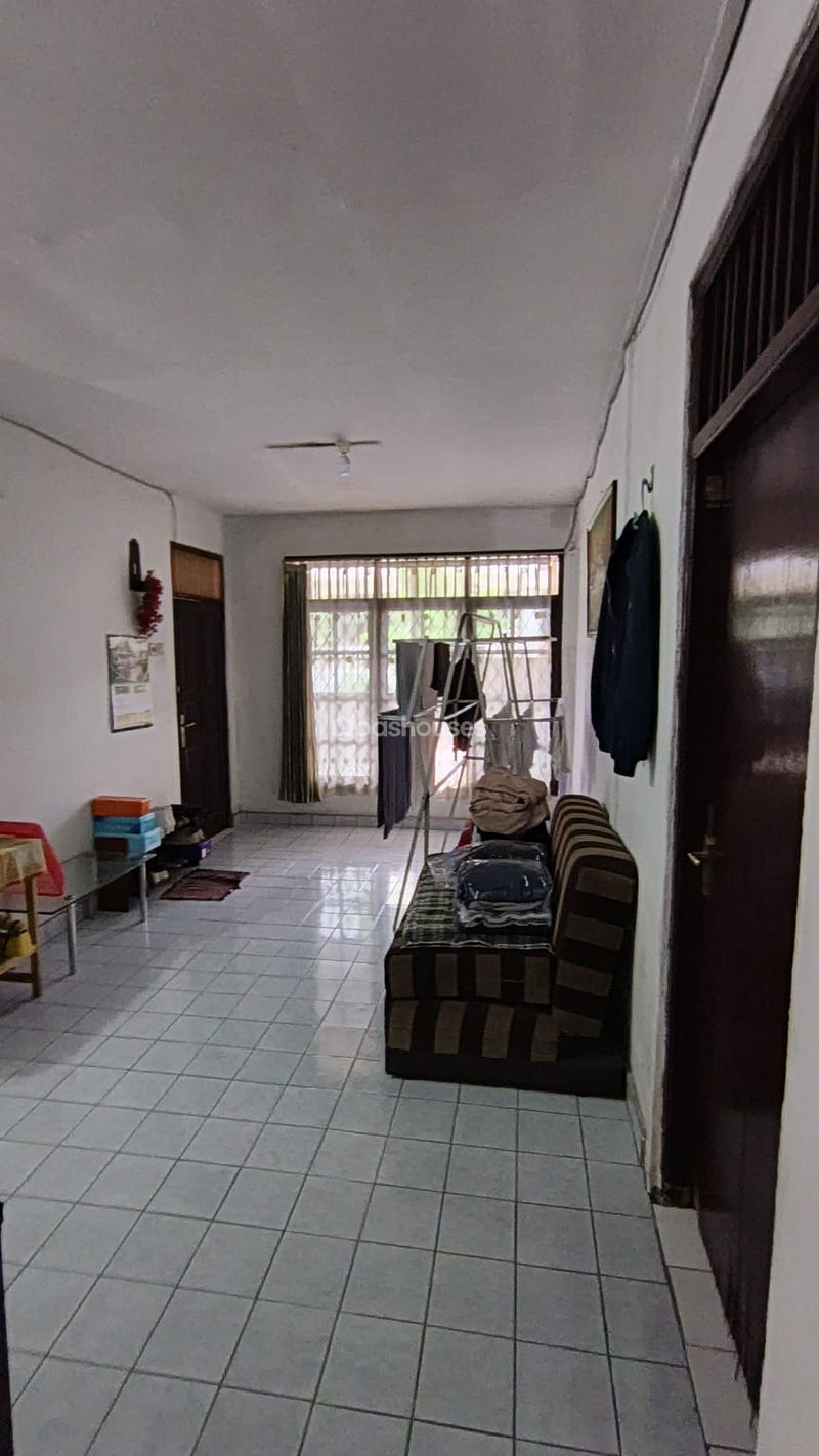 Jalan Manggis Blok B7 No.14