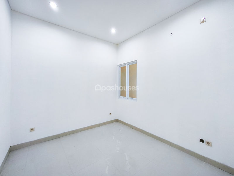 Perumahan Terra Maharani Blok D No.5