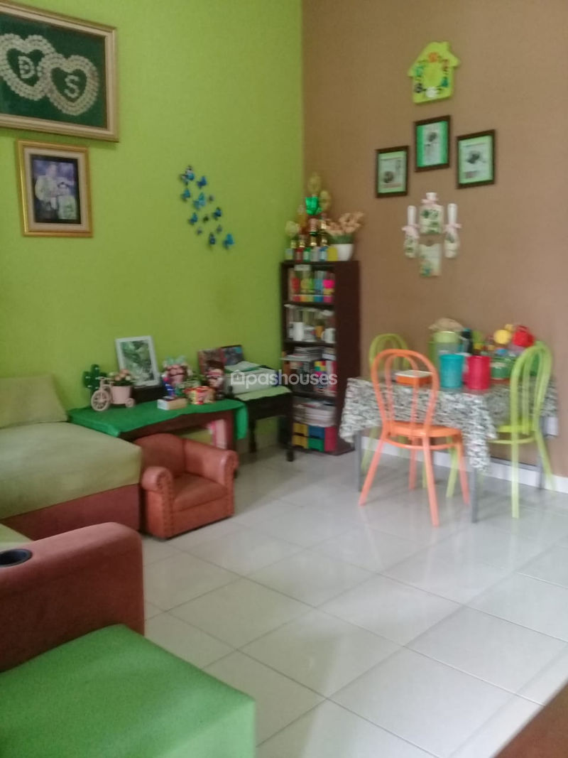 Mimi Townhouse 2