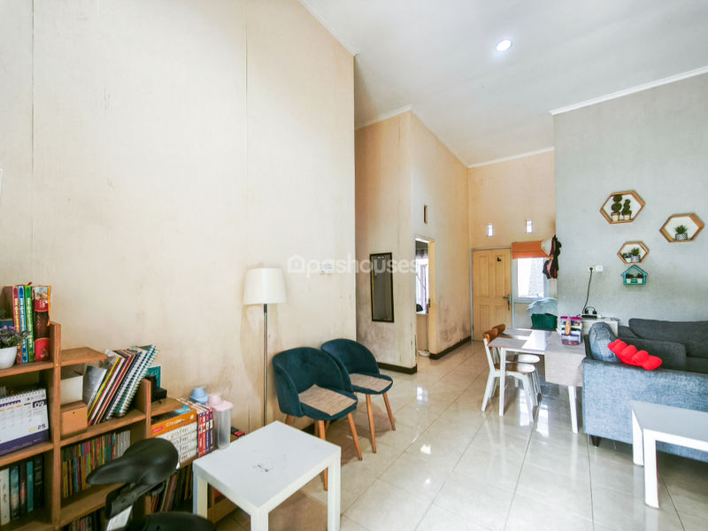 Erfina Kencana Regency Cluster Taman EK Playground No.18