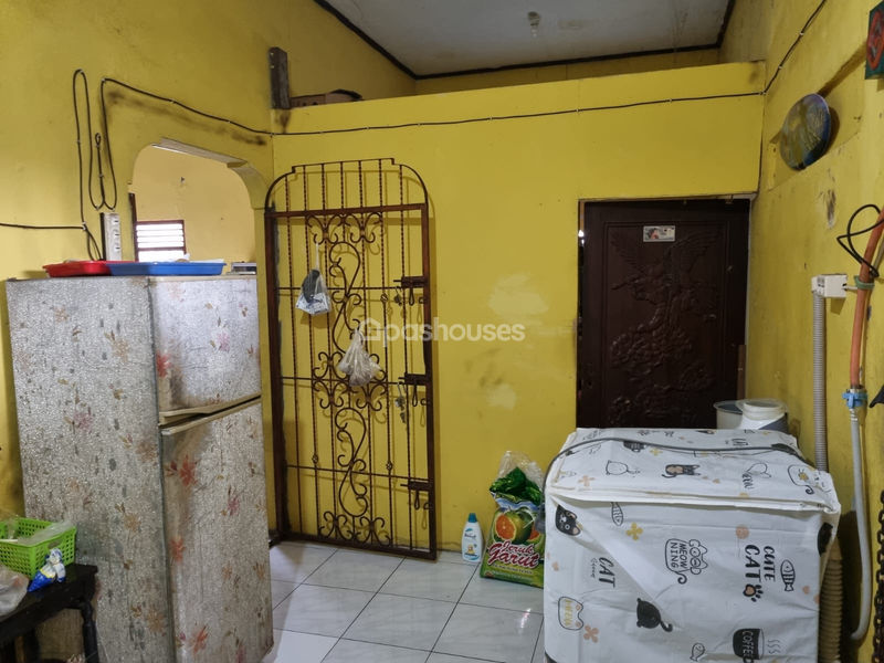 Jalan Bahagia Raya No.14
