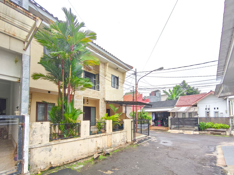 Graha Raya Komplek Graha Bunga