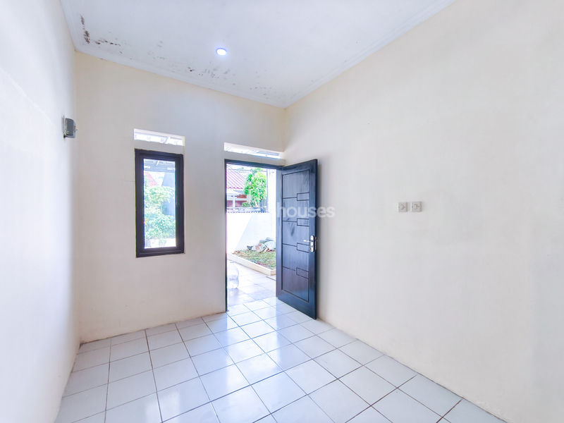 Perumahan Villa Mutiara Blok D4 No.17