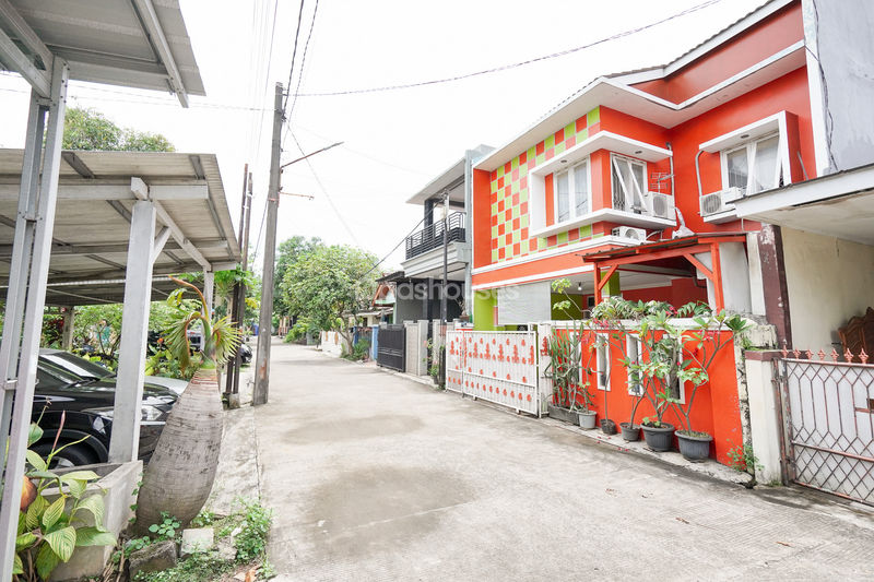 Perum Tytyan Kencana Blok N1 No.12B