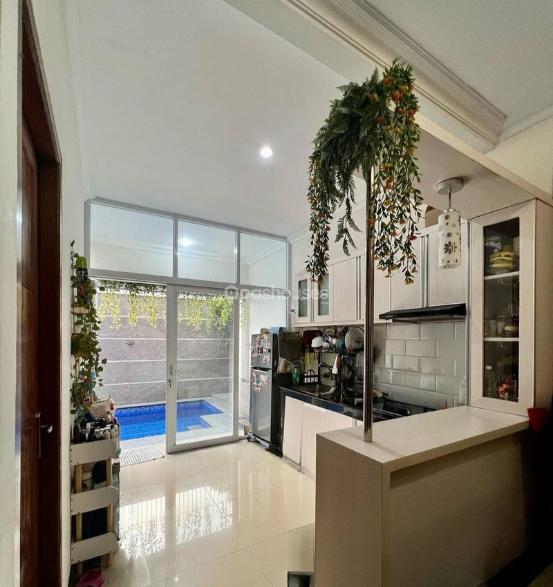 Jalan H. Niih No.32B