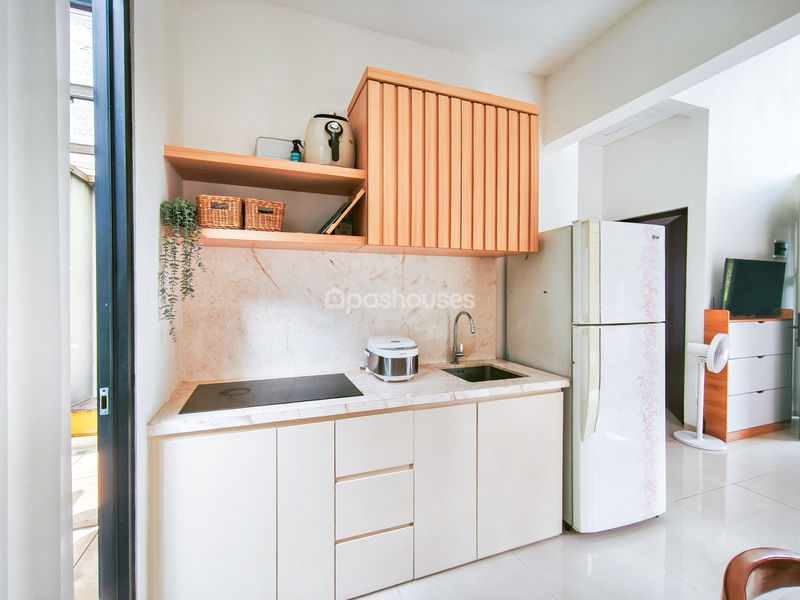 Cluster Golden Cikeas 