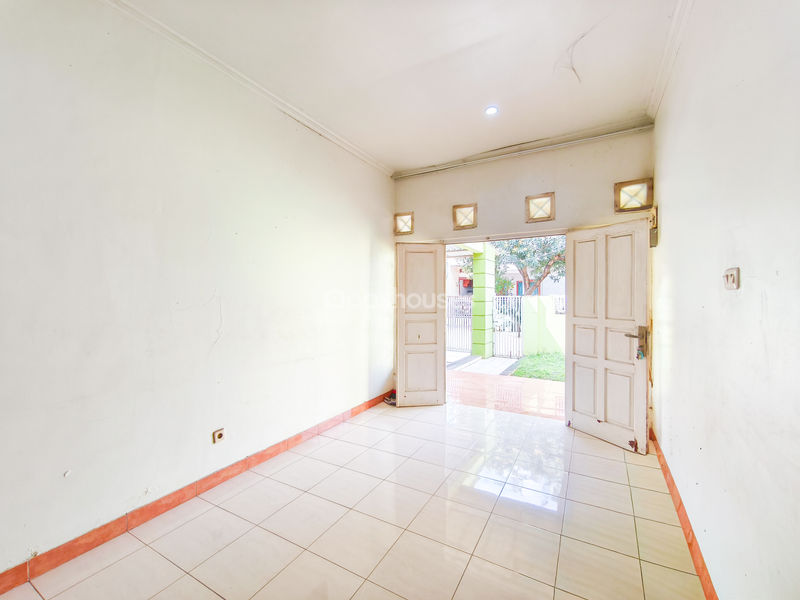 Jalan Karimata Blok U2 No.11