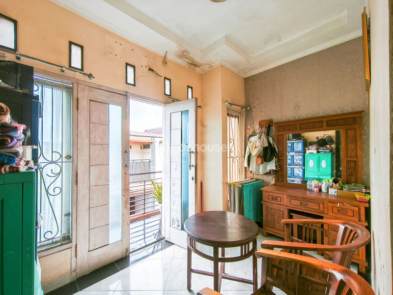 Perumahan Acropolis Karadenan Blok KQ No.15