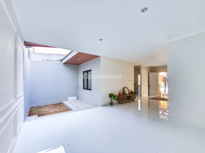 Kota Wisata Cluster Vancouver