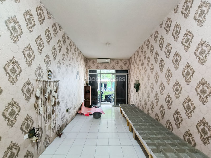 Jalan Mawar Merah II No.54A