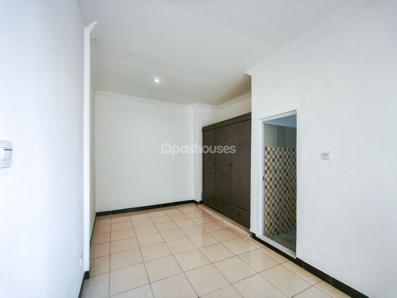 Legenda Wisata Zona Colombus