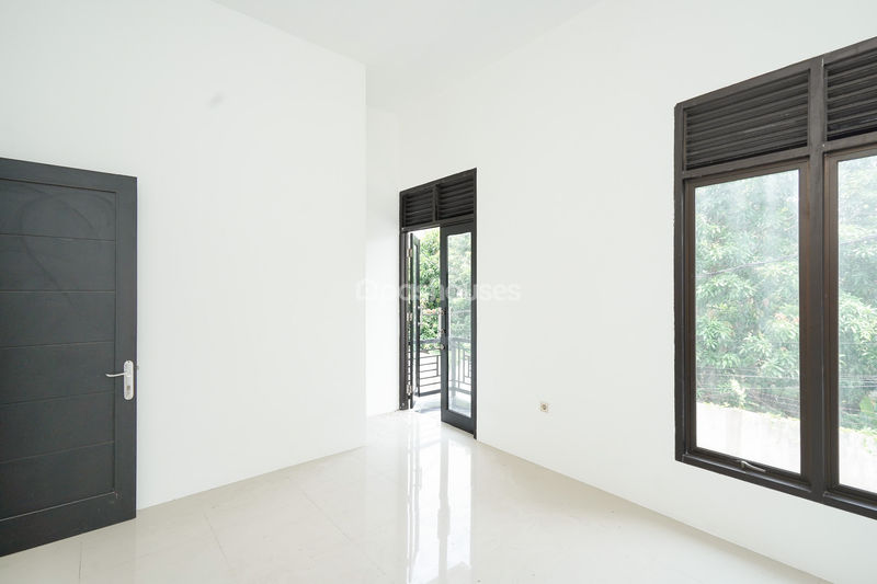 Arya Townhouse 3 Kav29 No.99