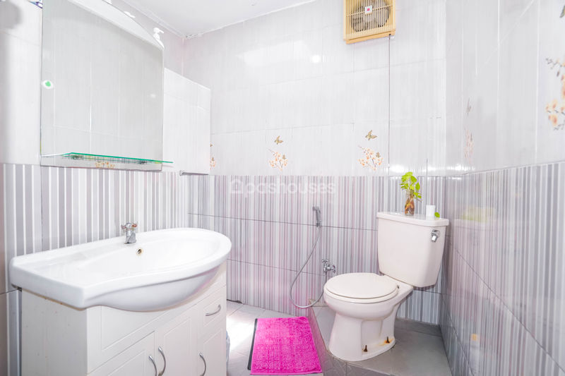 Jalan Mujair II No.18