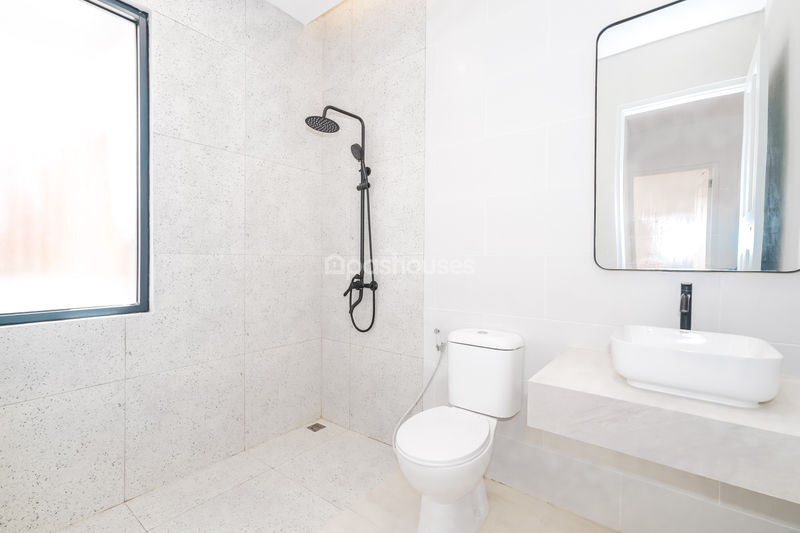 Legenda Wisata Zona Rembrant Blok H3/12