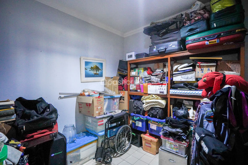 Jalan Wijaya Kusuma Cinere