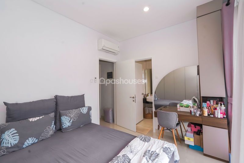 Synthesis Homes Blok B No.12