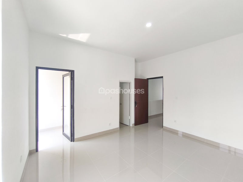 Regency Melati Mas Blok E6 No.8