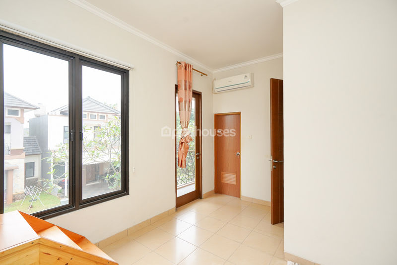 Bali Resort Serpong Cluster Canggu Blok E1 No.10