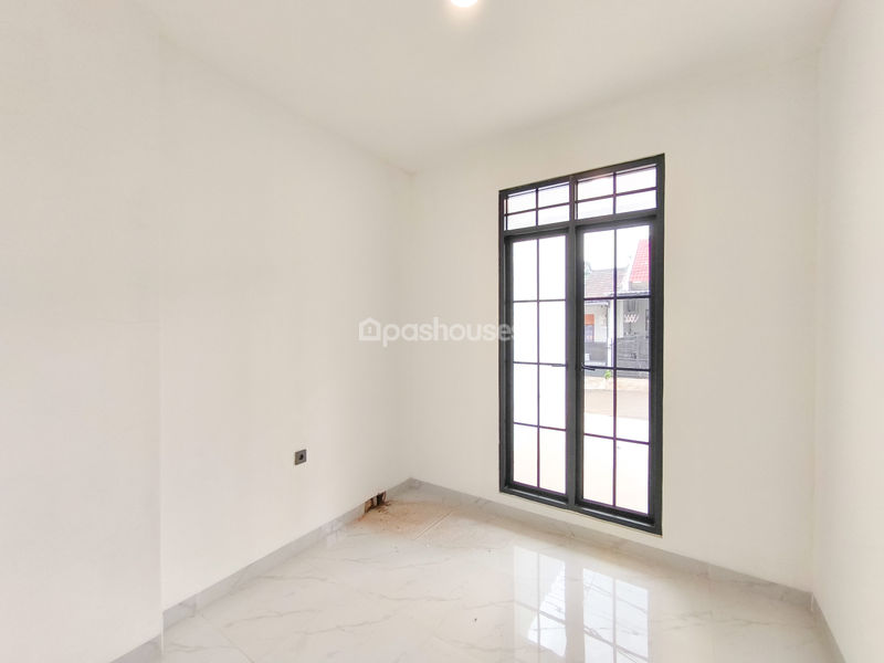 Kencana Loka BSD Sektor 12.5 Blok V2