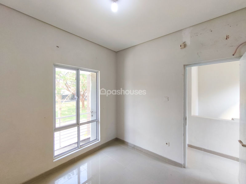 Paradise Serpong City Cluster Vista 2 Blok F5A/15