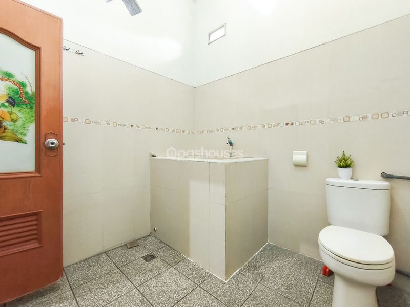 Perumahan Harapan Indah Cluster Boulevard Hijau Blok F3 No.12A