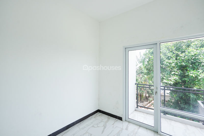 Perumahan Royal Bojongsari Residence Blok B No.10