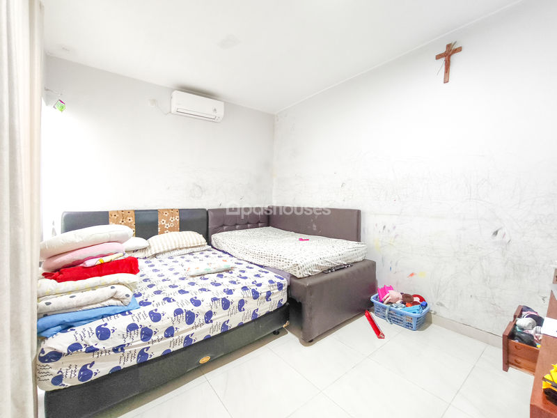 Perumahan Banjar Wijaya Cluster Krisan Blok B74 /8A
