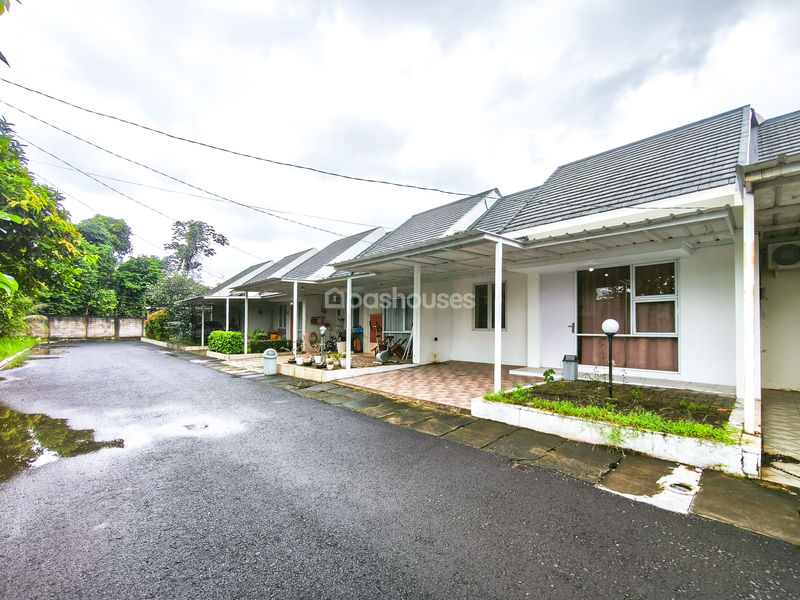 Perumahan Puri Adhara Blok B3 No.6