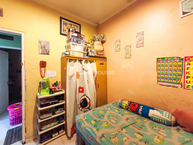 Graha Raya Cluster Verina Blok L No.32