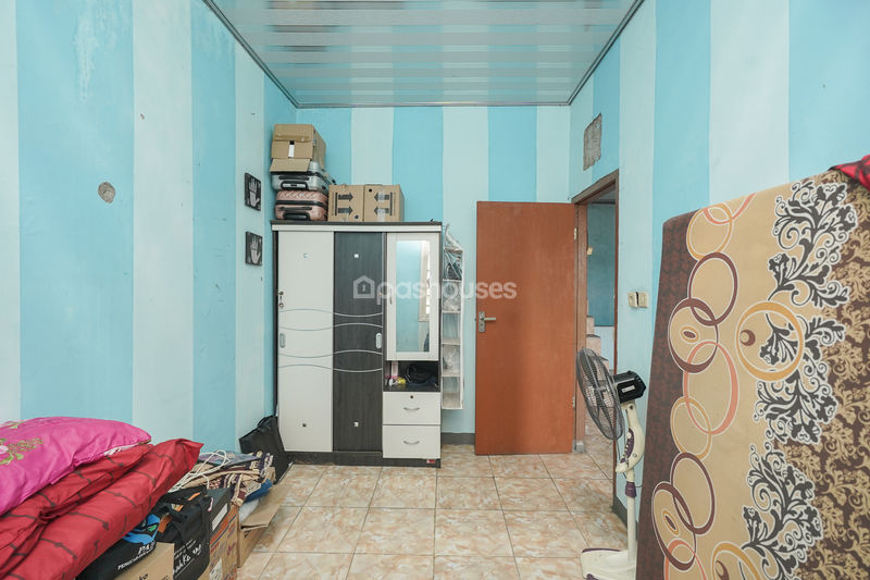 Jalan Nusantara Selatan 2 No.63