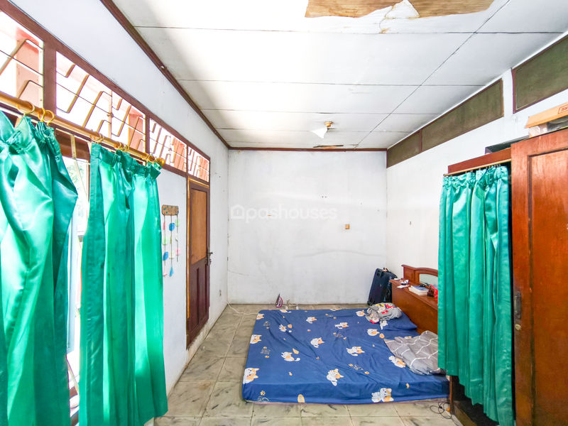 Jalan Anggrek Garuda II Blok I No.33