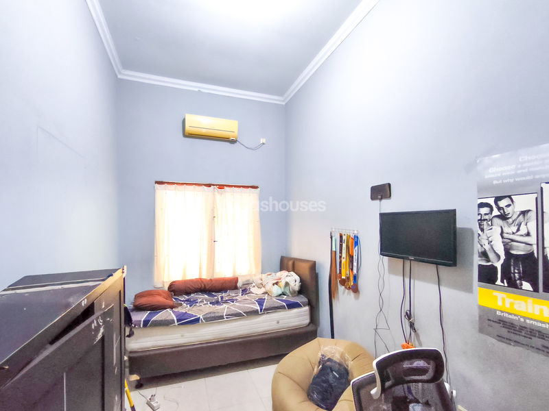 Jalan Pakis Blok i.2 No 58 Sektor 1.7 BSD CITY
