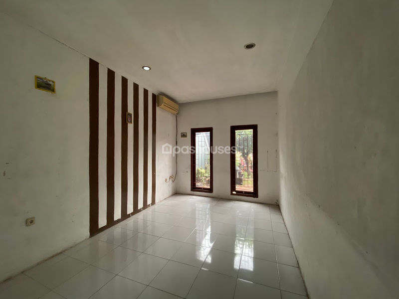 Jalan Zivit