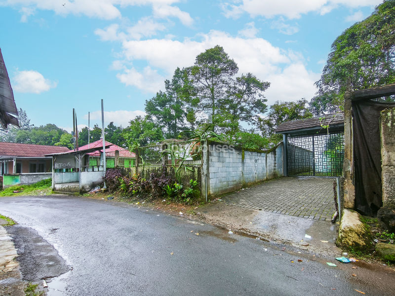 Villa Saung Ibu Bogor