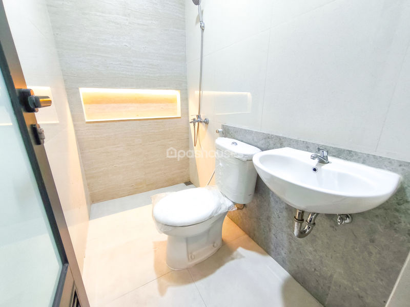Kencana Loka BSD Sektor 12.4 Blok Q1 No.11