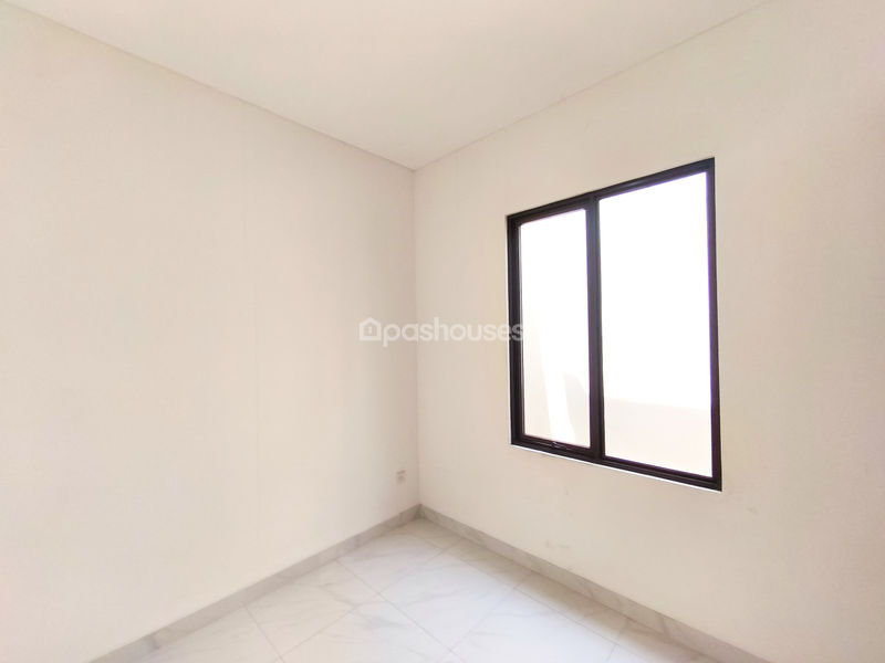 Lavon Swan City Cluster Gracia Blok E No.20
