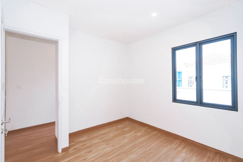 Legenda Wisata Zona Rembrant Blok H3/12