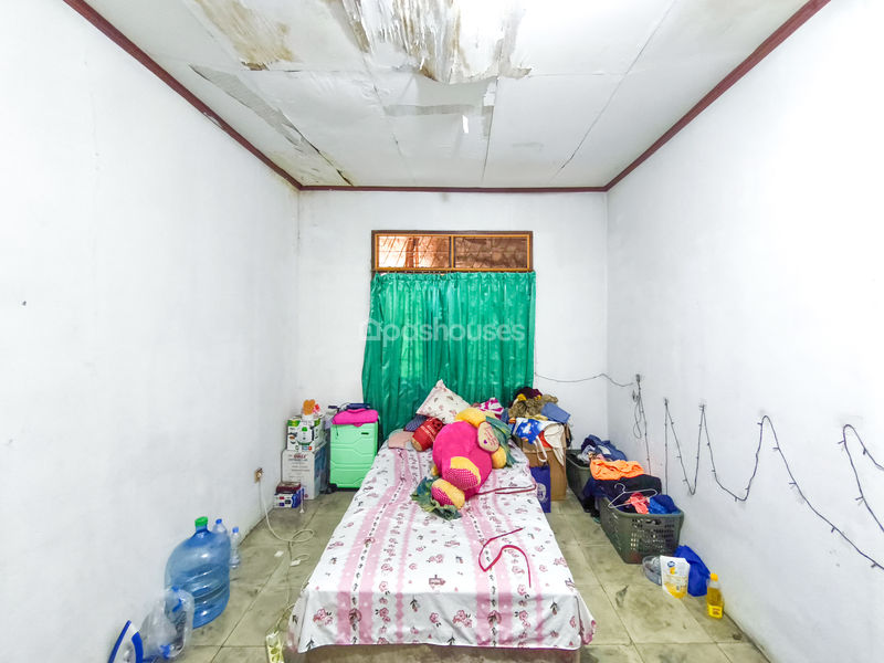 Jalan Anggrek Garuda II Blok I No.33