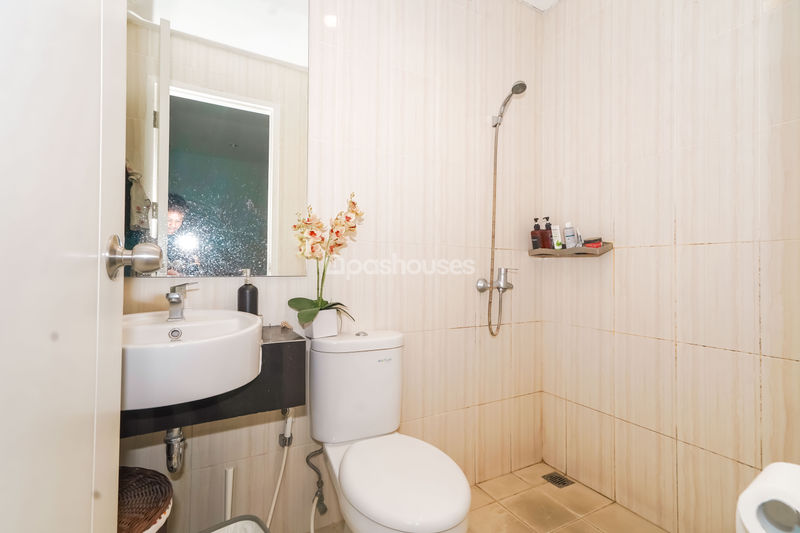 Synthesis Homes Blok B No.12