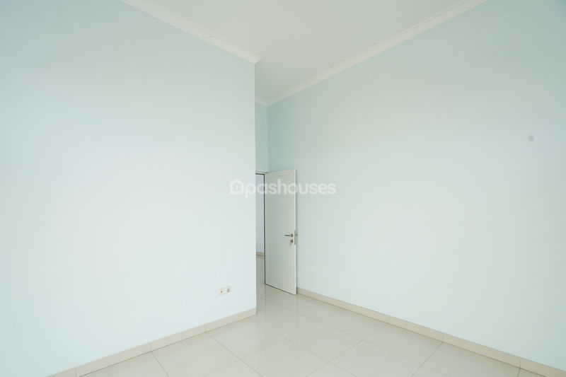 Jalan Sapphire Raya Blok A No. 26 Bekasi