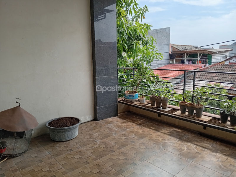 Pondok Timur Indah (PTI), Jl. Intan Blok I no. 9