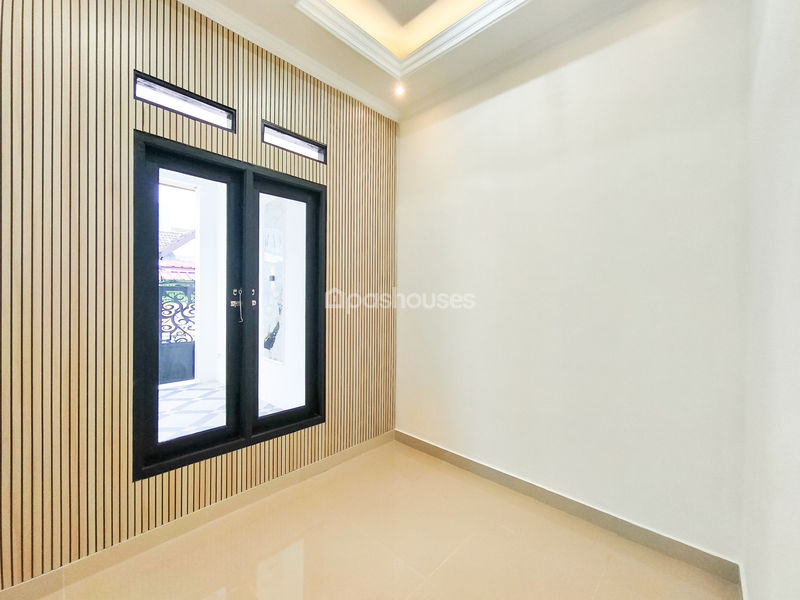 Perumahan Taman Raya Bekasi Blok Q6 No.09