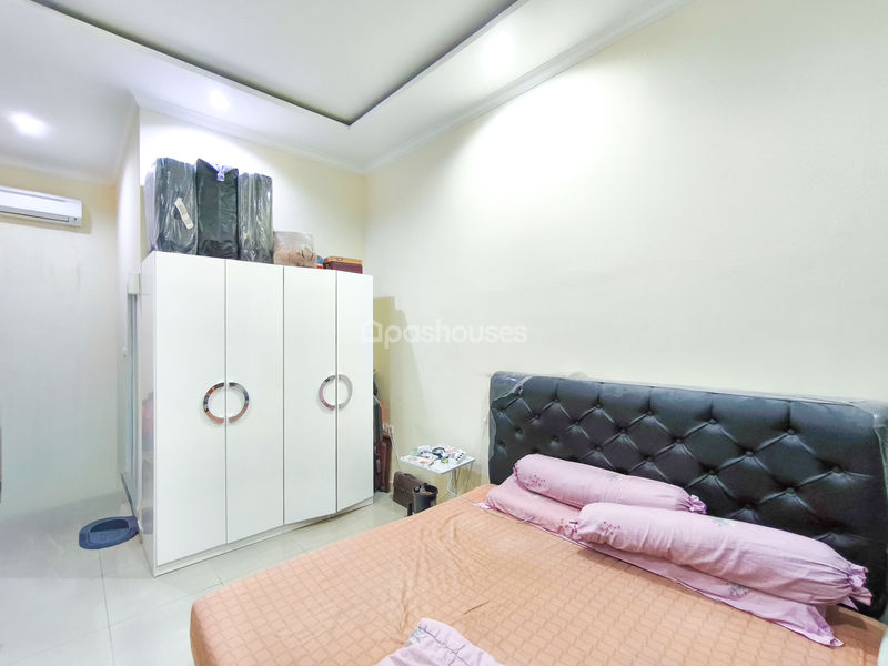 Perumahan Taman Meruya Ilir Blok B3 No.6