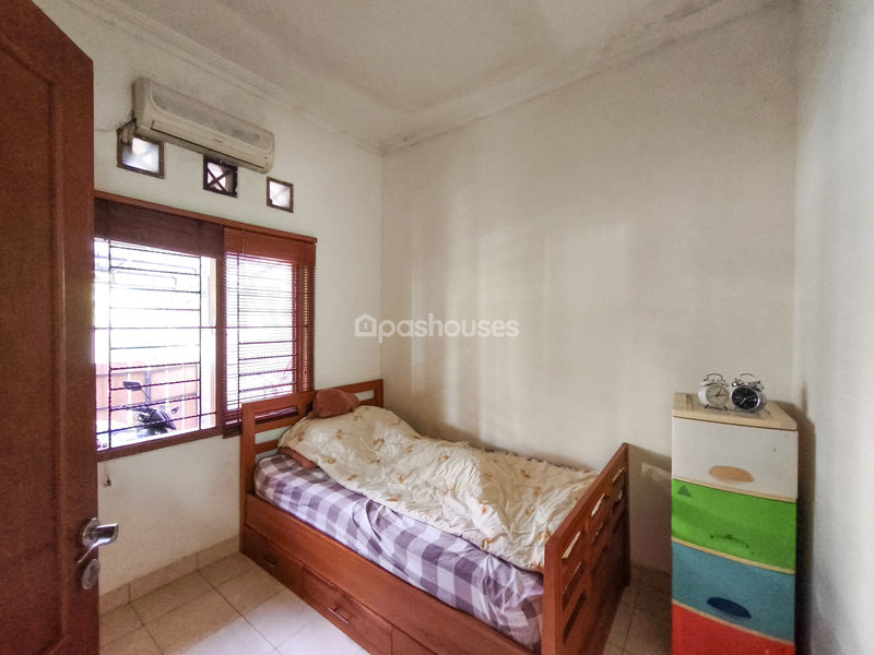 Nusa Loka BSD Sektor 14.4 Blok L7 No.1