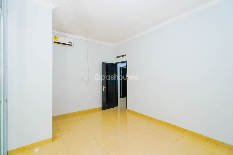 Town House Griya Widya