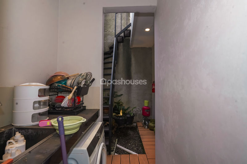 Synthesis Homes Blok B No.12