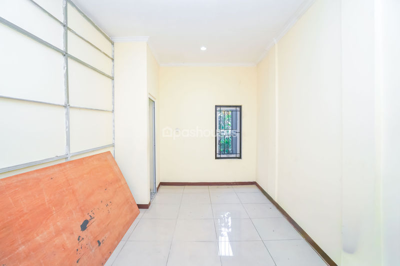 Ruko Torina Jalan Raya Sawangan